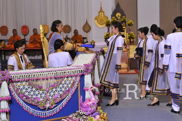 2013-11-05-Princess-Sirindhorn--054.jpg