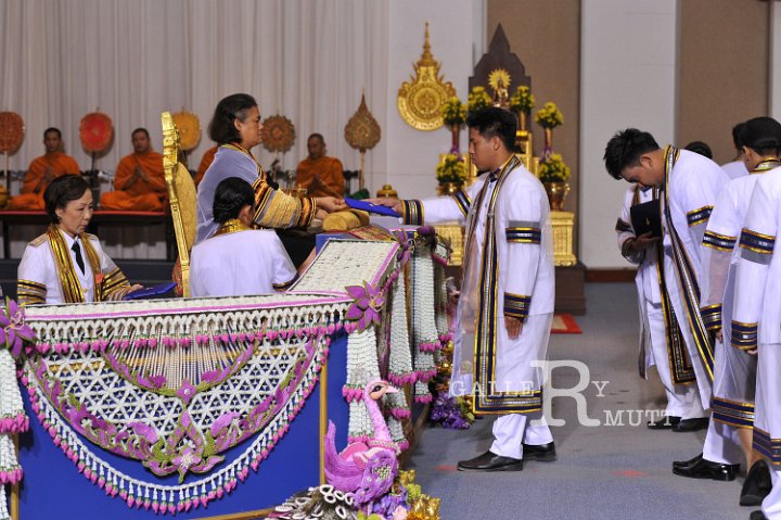 2013-11-05-Princess-Sirindhorn--056.jpg