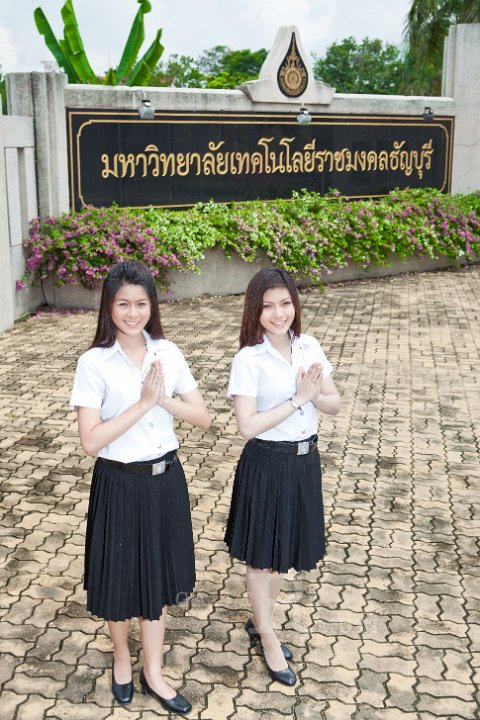 25540828_004.jpg