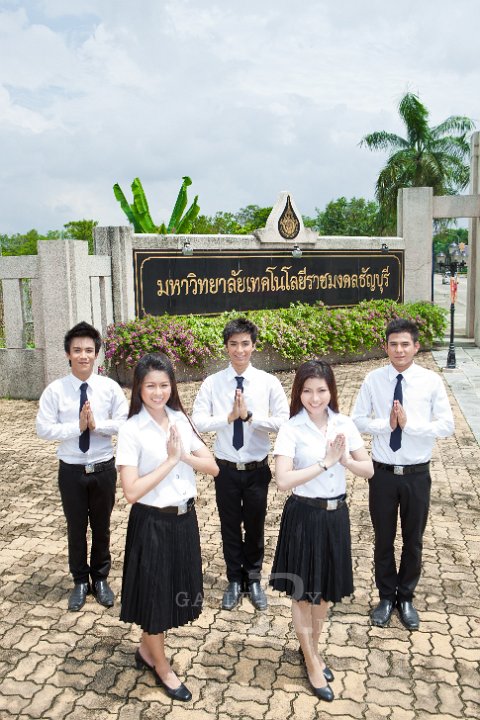 25540828_013.jpg