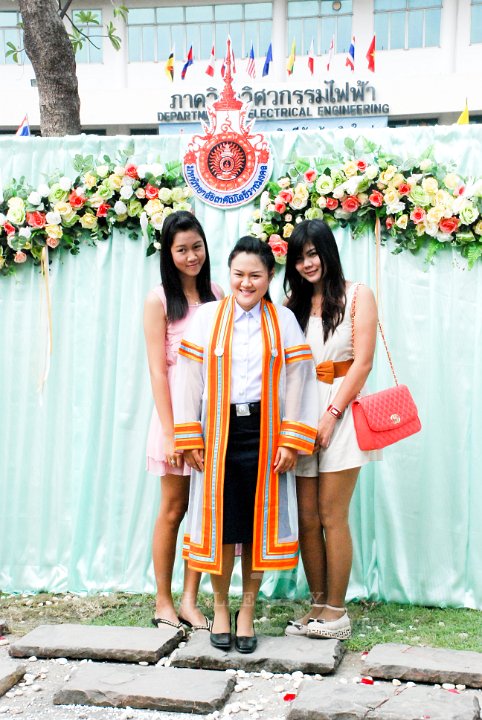 25551124-DSC_0278.jpg - รับปริญญาครั้งที่ 26 มทร