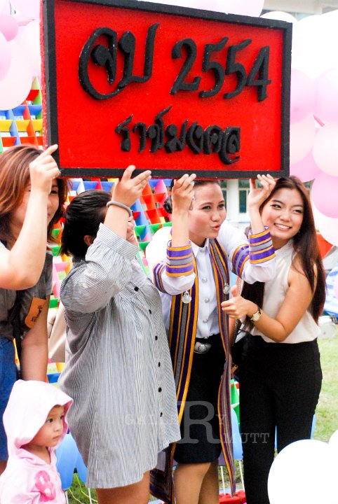 25551124-DSC_0372.jpg - รับปริญญาครั้งที่ 26 มทร