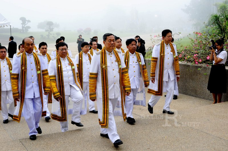 INT_8128.jpg - พิธีพระราชทานปริญญาบัตร ครั้งที่ 26