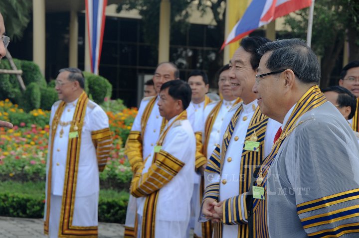 25551126-DSC_4373-2.jpg - รับปริญญาปี 54