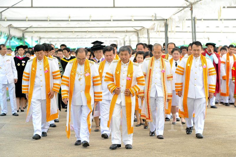 INT_8653.jpg - พิธีพระราชทานปริญญาบัตร ครั้งที่ 26