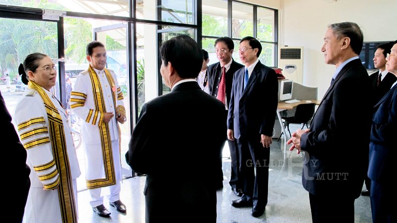 IMG_7542.jpg - พิธีพระราชทานปริญญาบัตร ครั้งที่ 26
