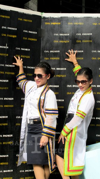 IMG_7612.jpg - พิธีพระราชทานปริญญาบัตร ครั้งที่ 26