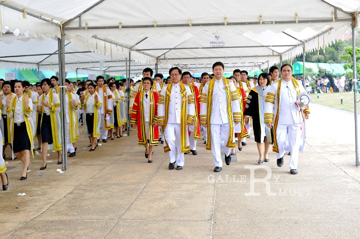 25551129-INT_9527-2.jpg - รับปริญญาครั้งที่ 26