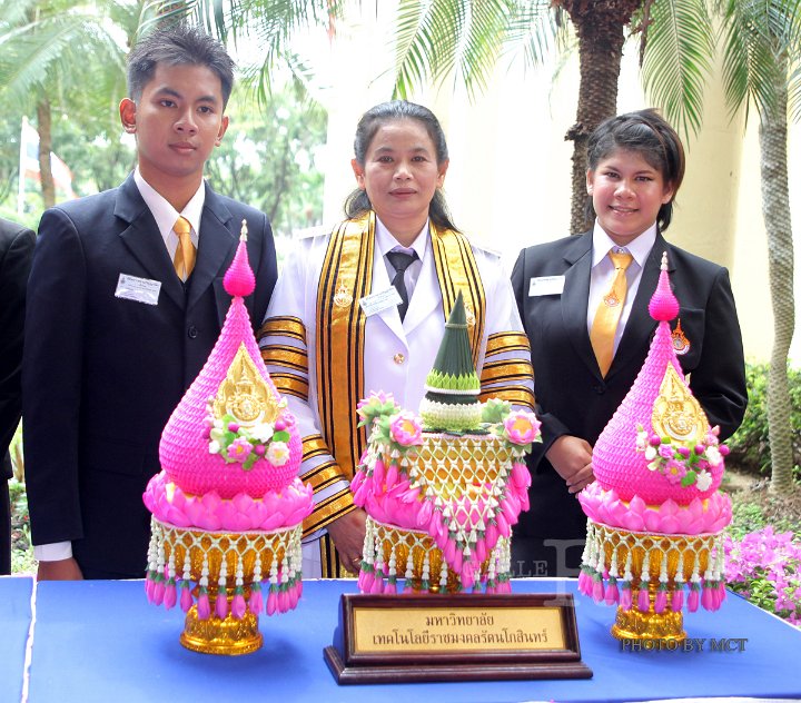 IMG_1358.jpg - ภาพรับปริญญา