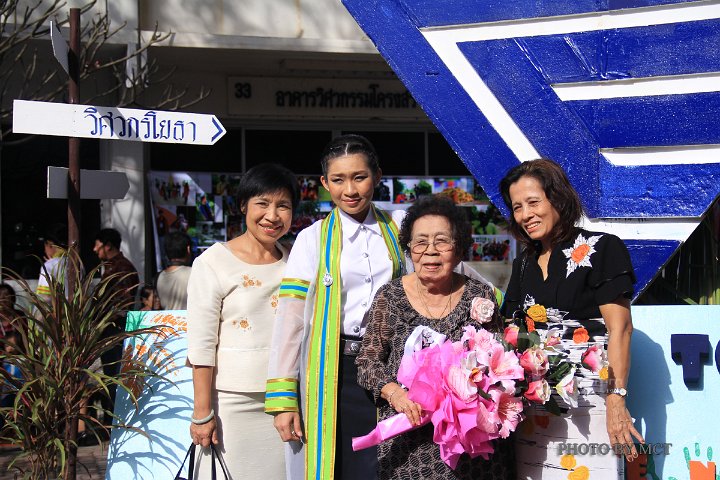 IMG_5074.jpg - ภาพรับปริญญา