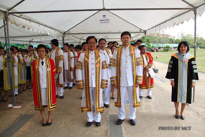 untitled-101.jpg - ภาพรับปริญญา