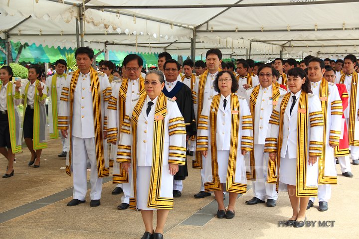 untitled-104.jpg - ภาพรับปริญญา