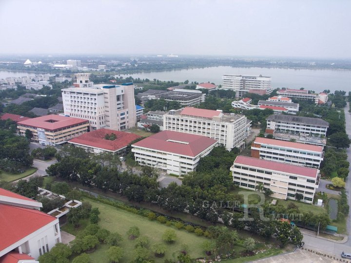 R1034773.jpg