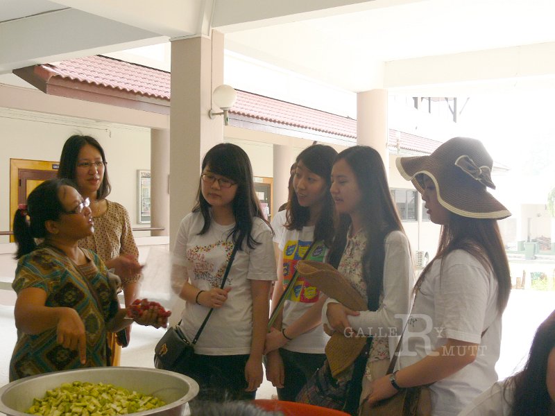 P1590603.jpg - นักศึกษาเกาหลีดูงาน