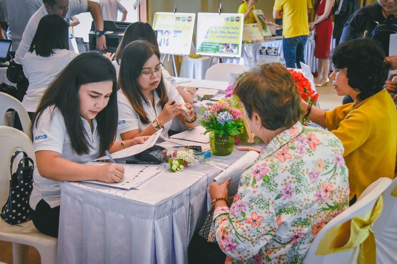 26072561_e-Comerce-saraburi-021.jpg
